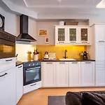 Myflat Casa Premium